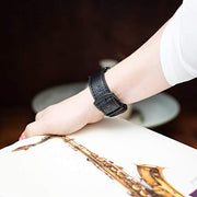 Carterjett Compatible with Apple Watch Band Leather 42mm 44mm 38mm 40mm iWatch Band Replacement Series 5 Series 4 3 2 1 Brown Black Strap Steel Buckle S M L XL XXL